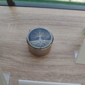6.35cm metal tree herb and tobacco grinder