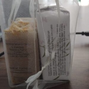 Dupla de Sabonetes Suavizantes de Argila e Calêndula